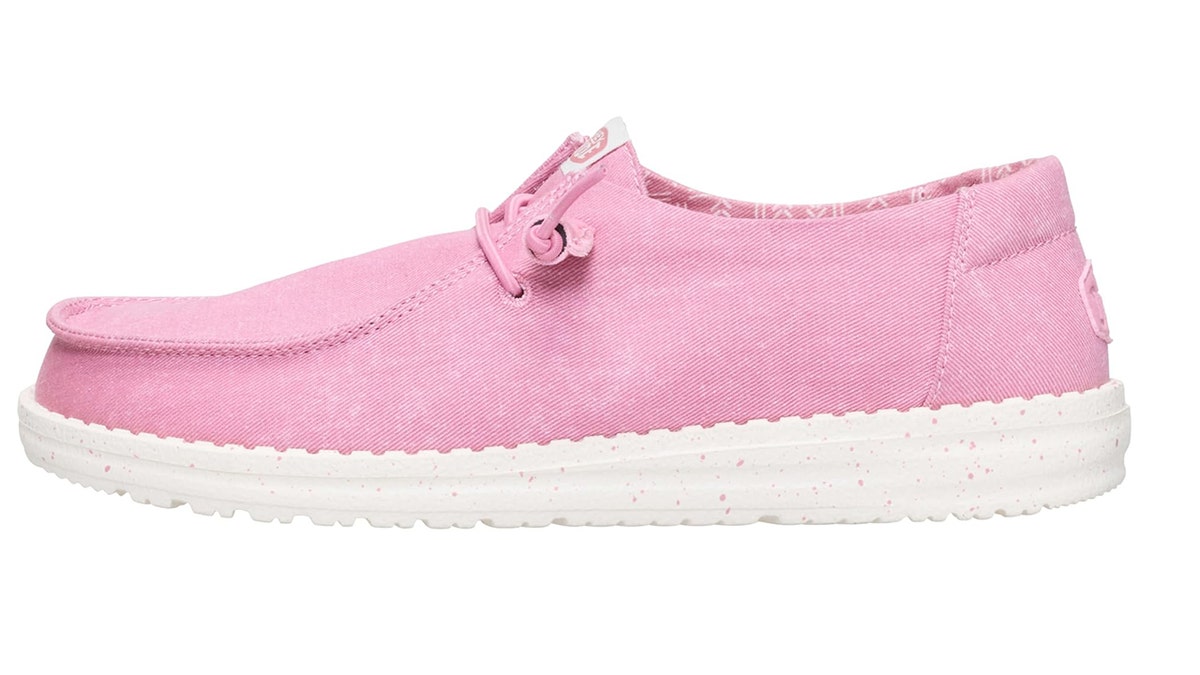 Feel comfortable and slip into these hands-free sneakers.