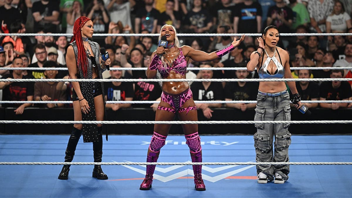 Jade Cargill se dirige al WWE junto a B-Fab y Michin en el Olimpic Arena