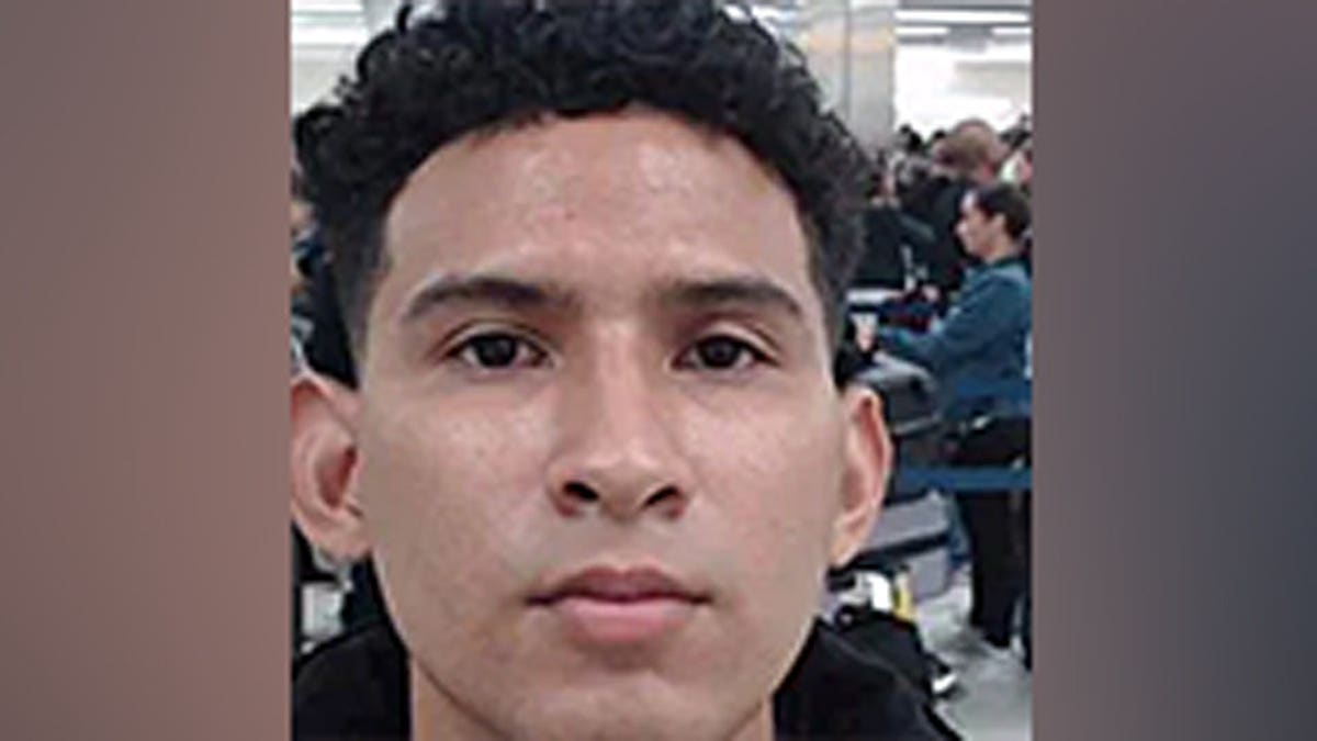 Julio Cesar Morales-Jarquin headshot photo
