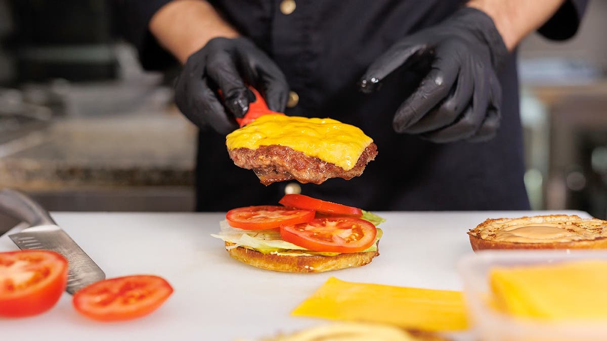 America's late-night fast-food culture may be making a comeback — here's why