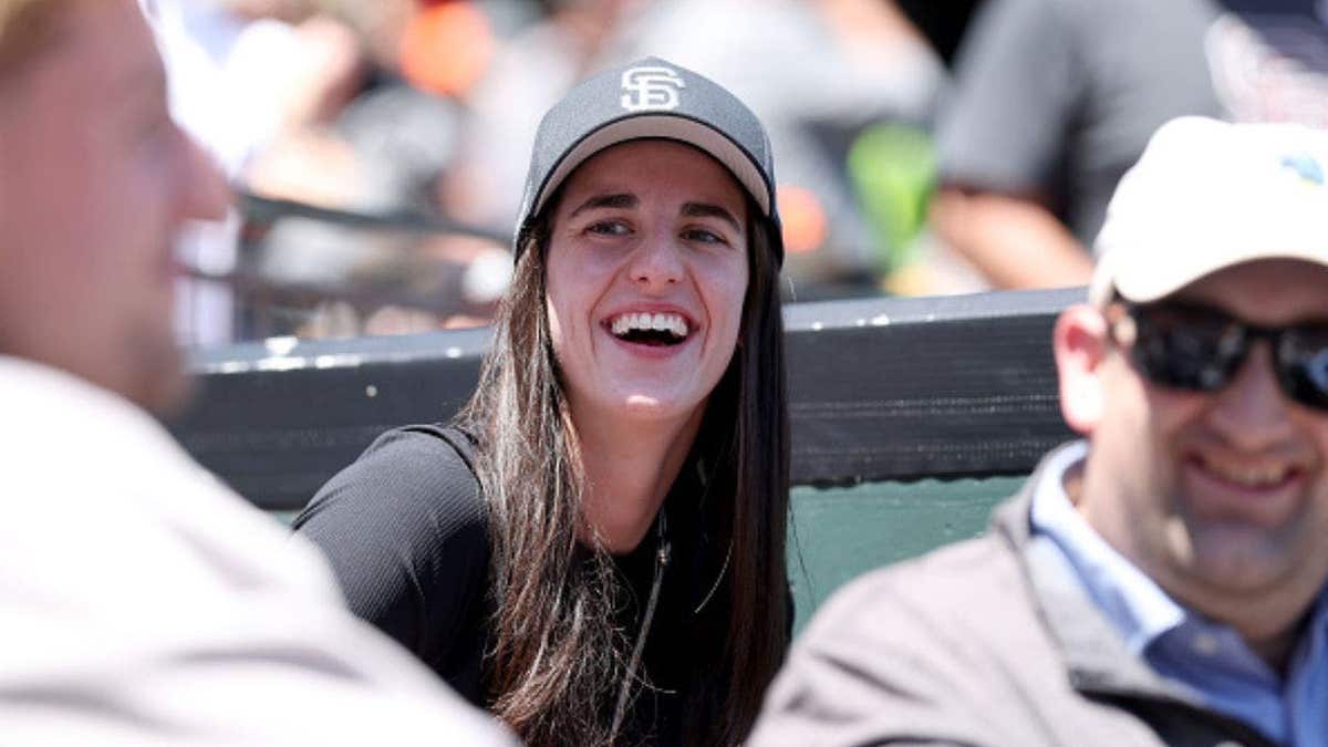 Caitlin Clark drew attention at Oracle Park ahead of the Fever’s highly anticipated showdown against Golden State. (Photo by Ezra Shaw/Getty Images)