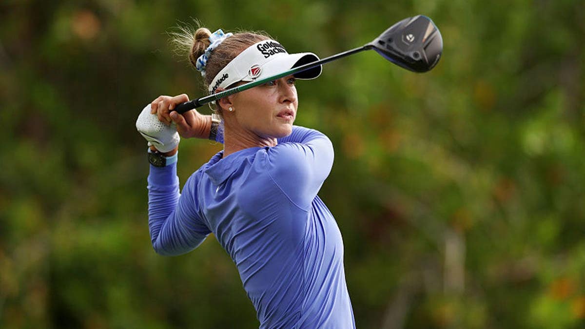 nelly korda swinging her driver