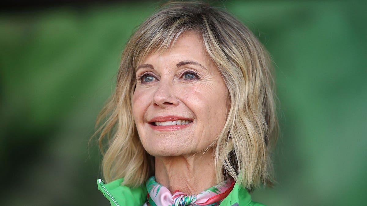 Olivia Newton-John walking during the Wellness Walk and Research Run in Melbourne