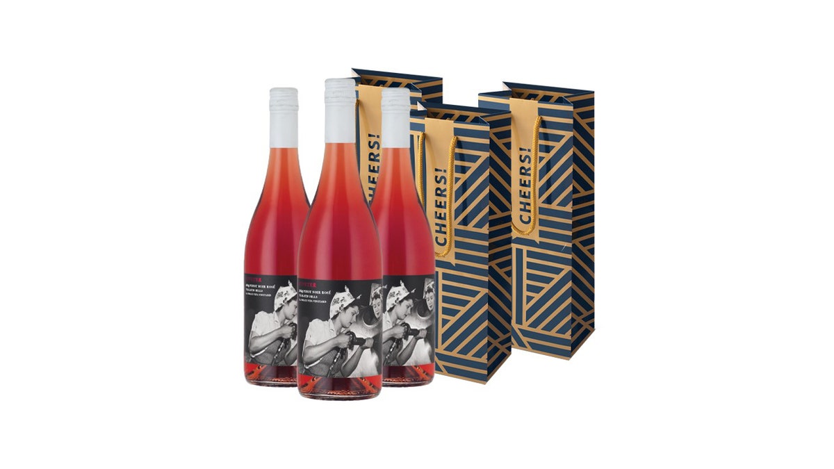 This set comes with three gift bags for easy gifting.