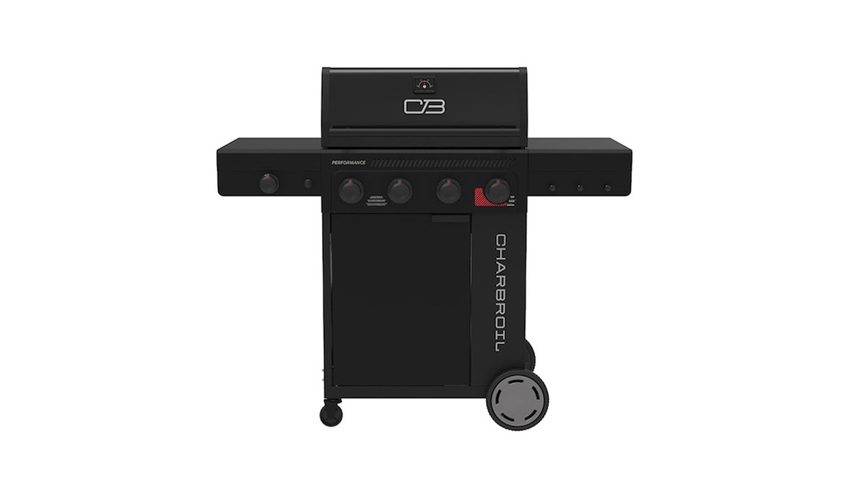 Cook a dozen burgers at once on this grill.