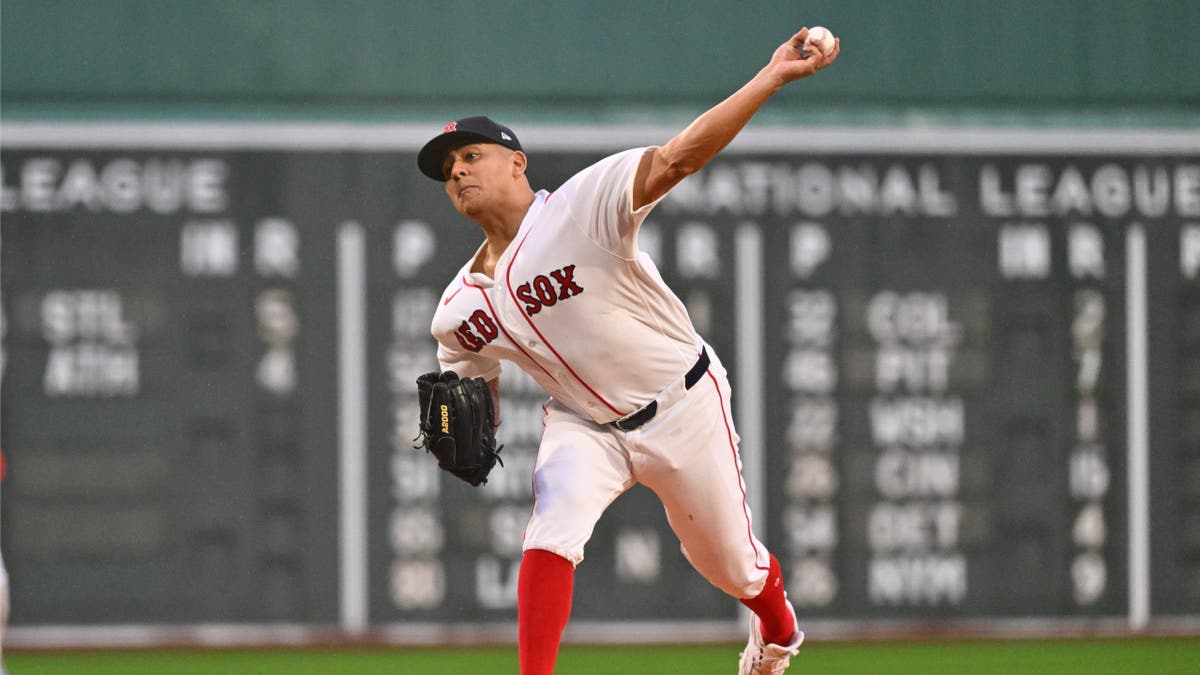 Ranger Suarez pitching for Boston Red Sox at Fenway Park
