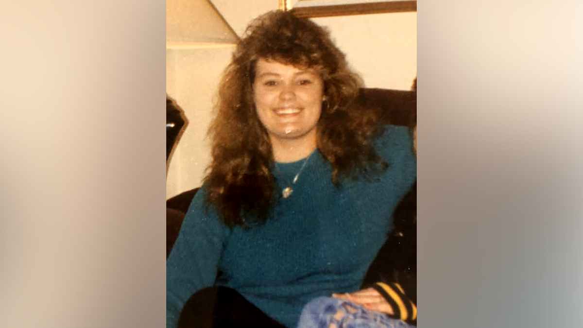Rhonda Sue Warford, una joven de 19 años de Kentucky asesinada en un caso de homicidio ocurrido en 1992
