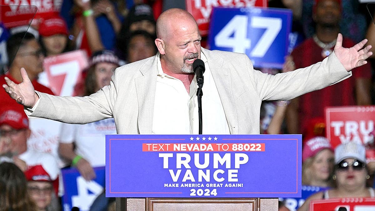 Rick Harrison speaks at Donald Trump campaign rally in Las Vegas.