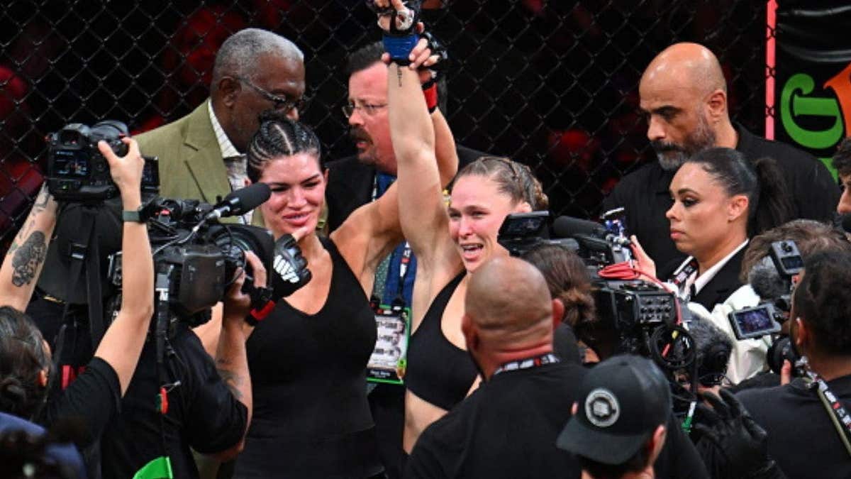 Ronda Rousey na jaula