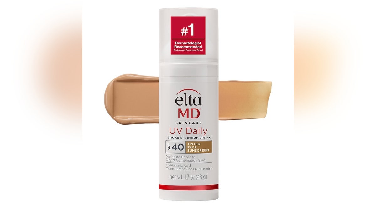 A lightweight sunscreen with SPF 40 protection and tinted finish.
