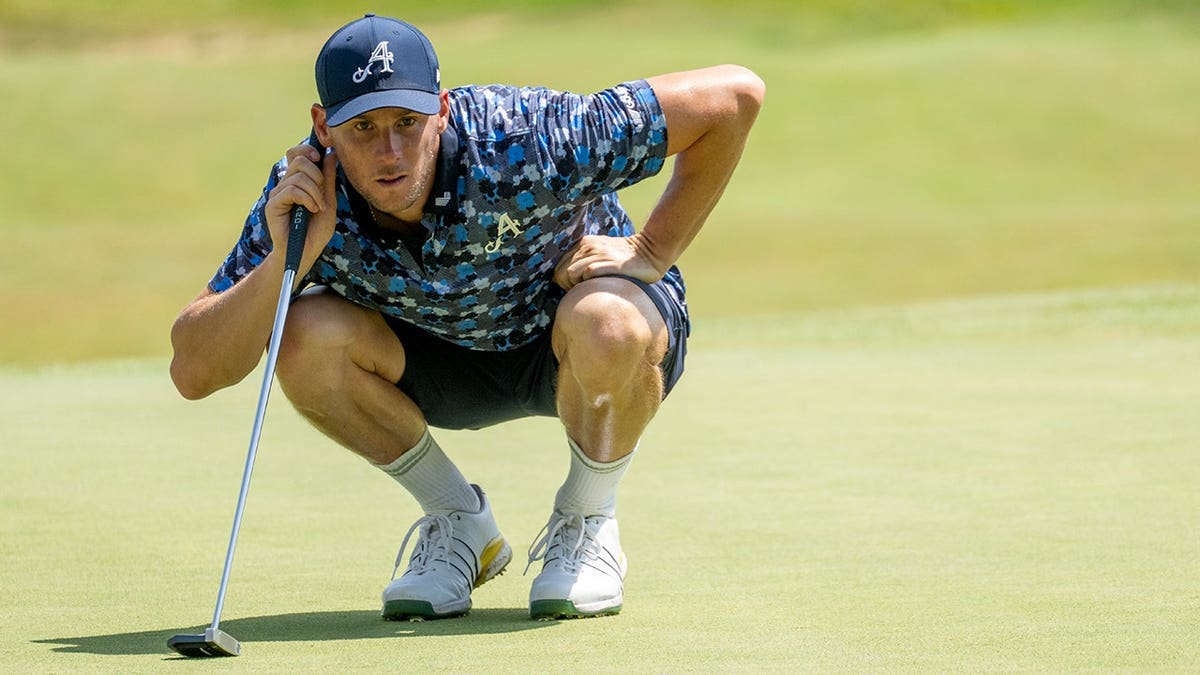 Thomas Pieters lines up a putt on the 11th green at LIV Golf Indianapolis