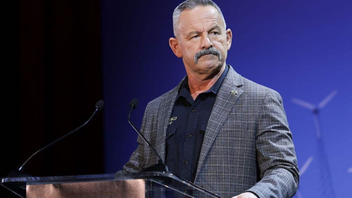 Angels icon Troy Percival backs Sheriff Chad Bianco, vowing to protect female sports in California.