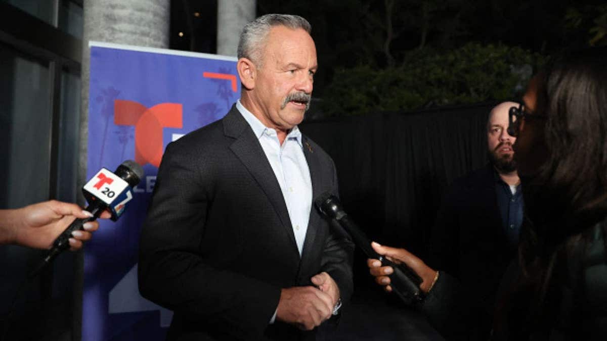 Angels legend Troy Percival endorses Sheriff Chad Bianco, demanding leadership change amid trans athlete controversies.