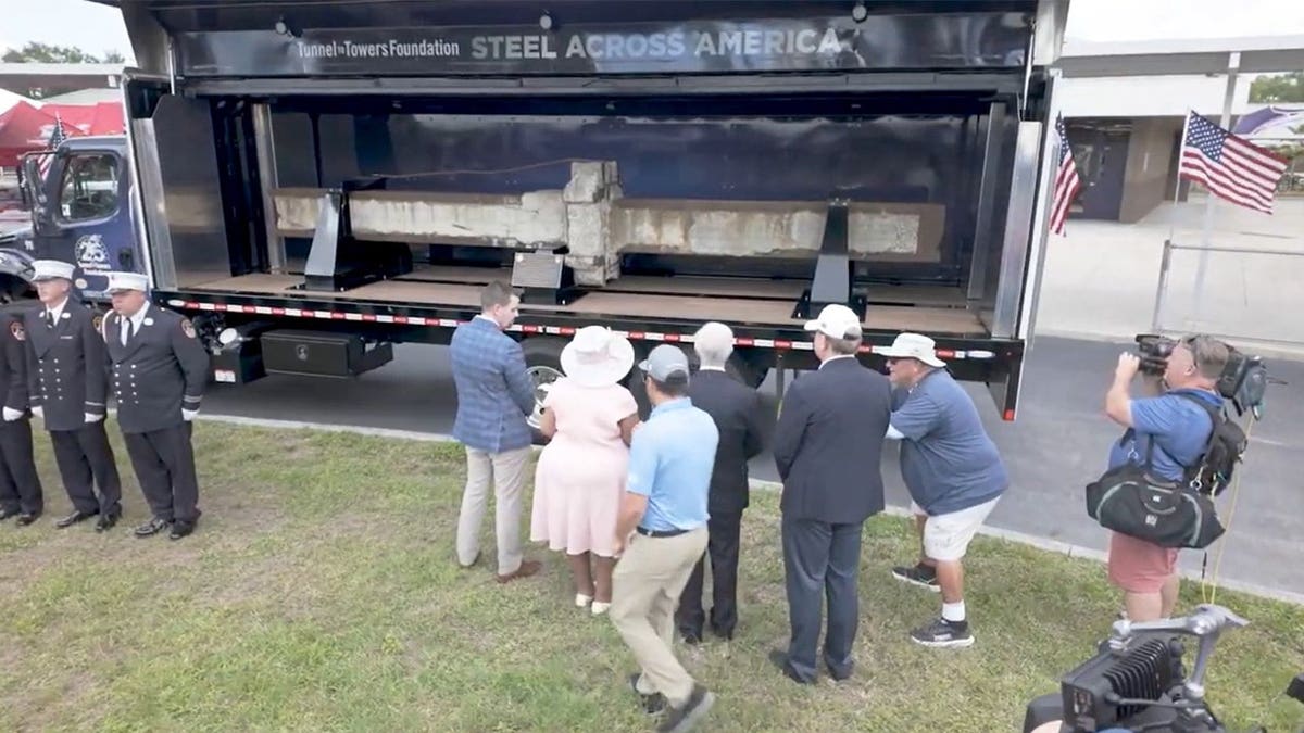 9/11 steel beam