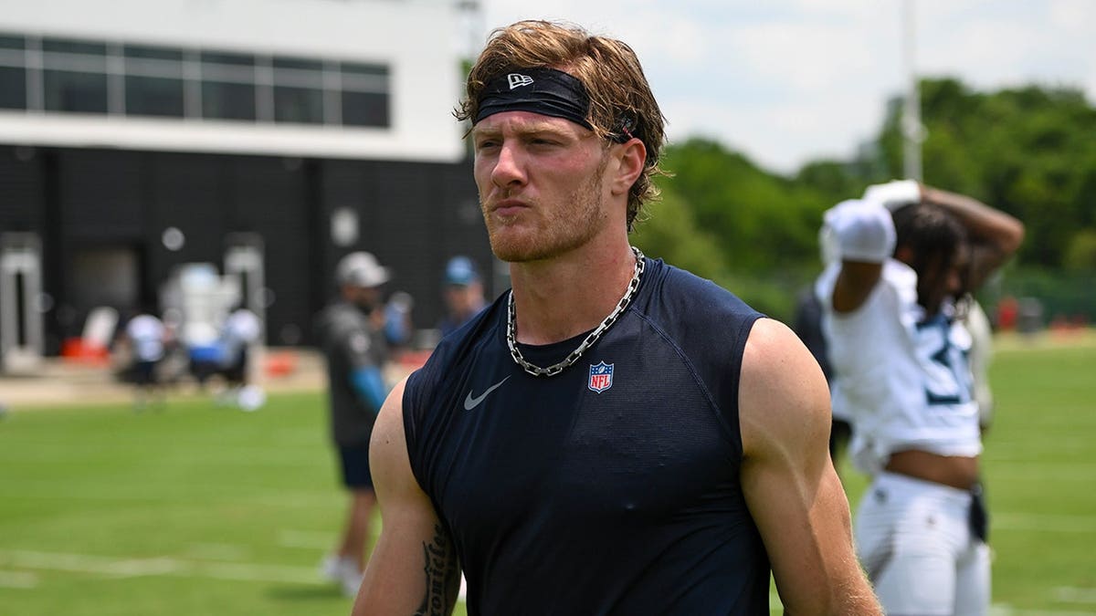 Tennessee Titans quarterback Will Levis walking off the field at Nissan Stadium