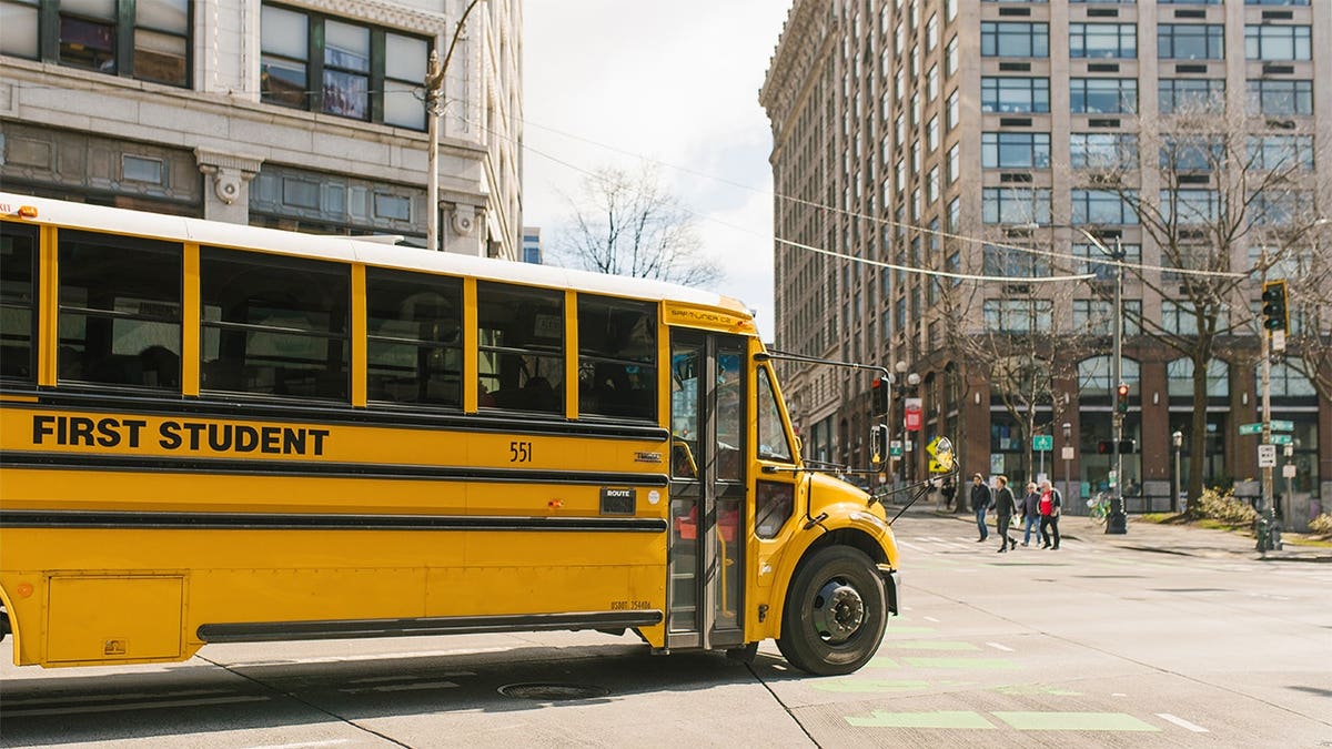 yellow-seattle-school-bus