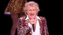 Rod Stewart turns to oxygen tank mid-concert after nearly collapsing onstage