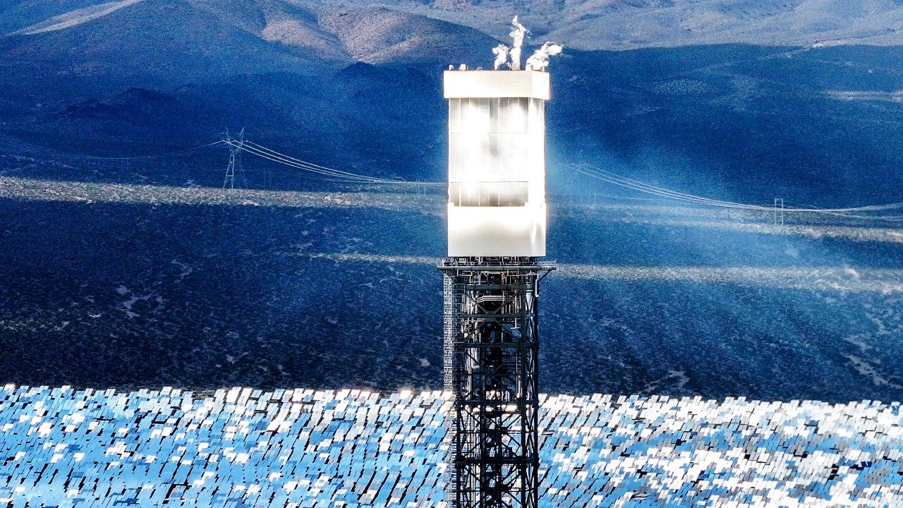 foxnews.com - Michael Dorgan - Regulators allow Obama-era solar plant to kill thousands of birds annually, investigation finds