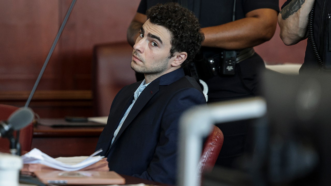 foxnews.com - Michael Ruiz - Luigi Mangione hearing sealed at defense request as court refuses to explain secrecy