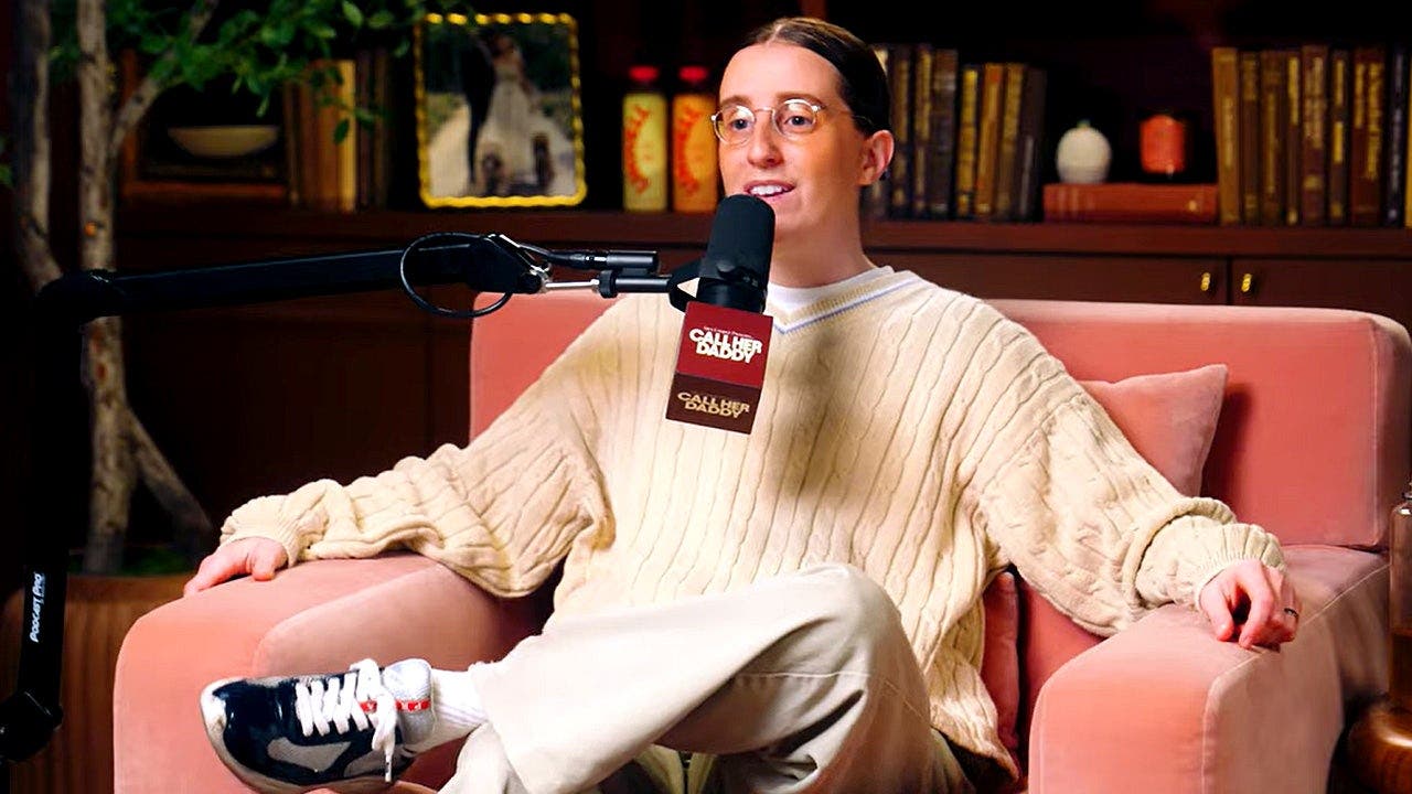 foxnews.com - Madison Colombo - Lesbian comedian Robby Hoffman reveals she's 'traditional' - even though her life is anything but