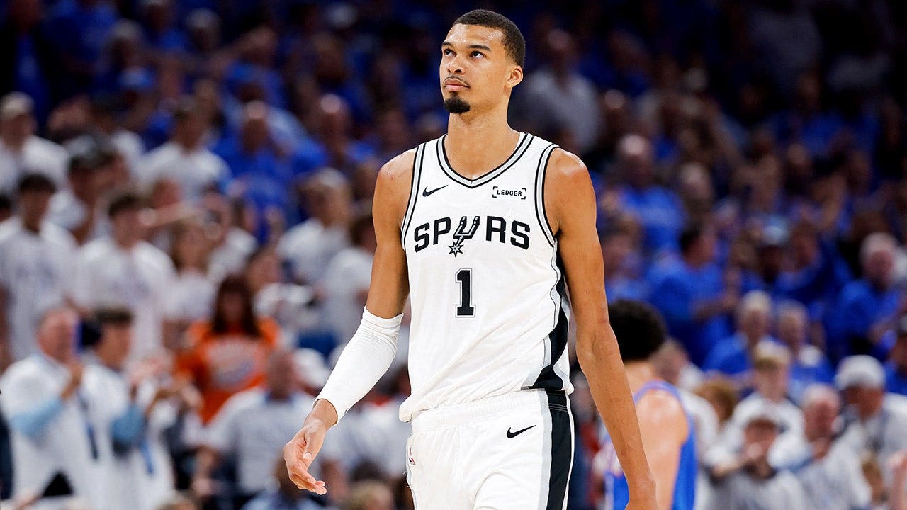 foxnews.com - David Troy - Spurs expected to get favorable whistle in Game 3 after Thunder flopping complaints dominated Game 2
