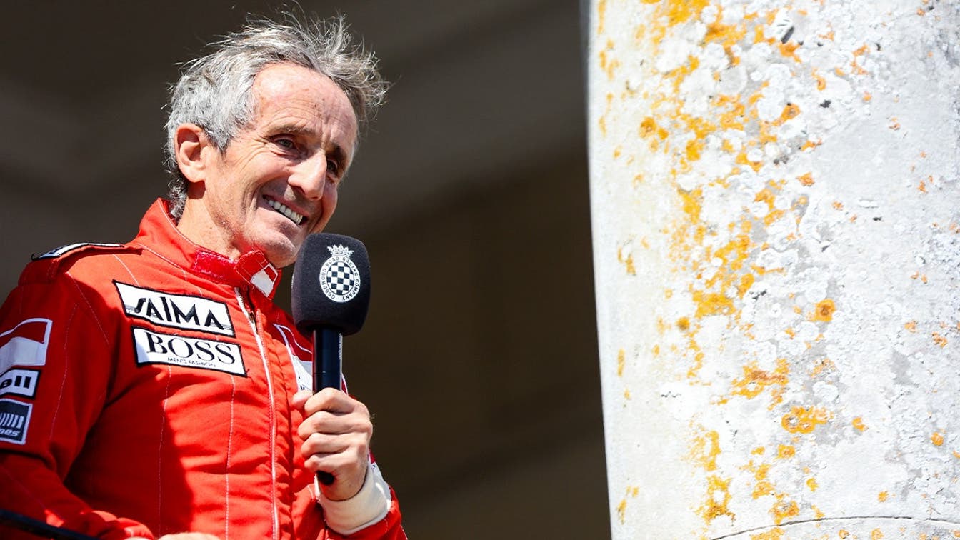 La leyenda de la Fórmula 1, Alain Prost, habría resultado herido durante un robo perpetrado por una banda de enmascarados en Suiza