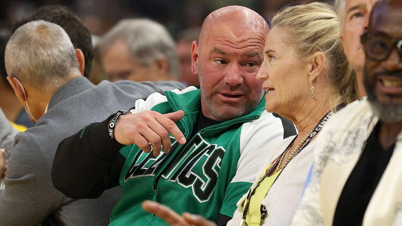 Η Dana White θυμάται την περίεργη αντιπαράθεση με τον ιδιοκτήτη των Warriors που προσπάθησε να “ξεκολλήσει” την κουκούλα του Celtics