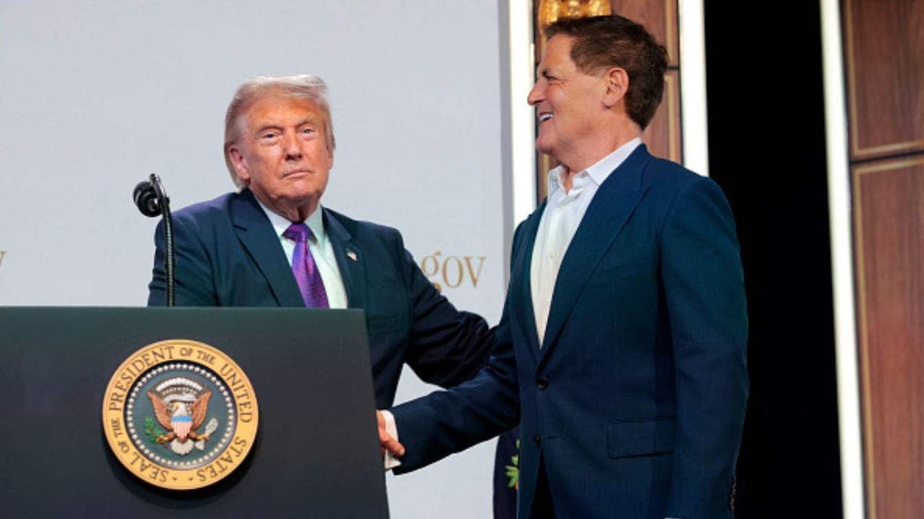 Mark Cuban dipaksa untuk bersikap ramah dengan Presiden Trump setelah setuju untuk menjadi mitra bisnis