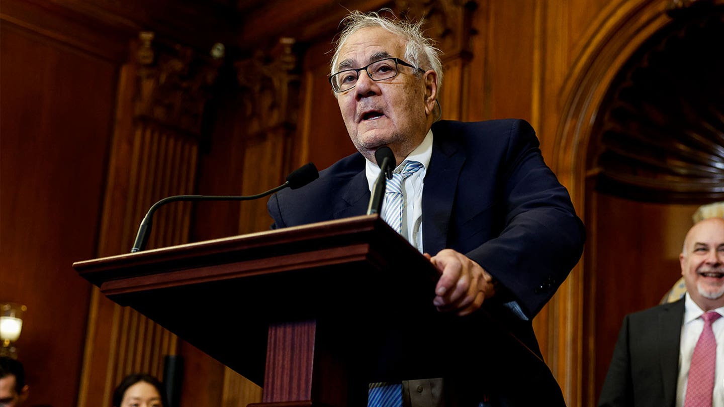 Fmr Dem Rep Barney Frank, sharp-tongued liberal trailblazer, Dodd-Frank co-author dies