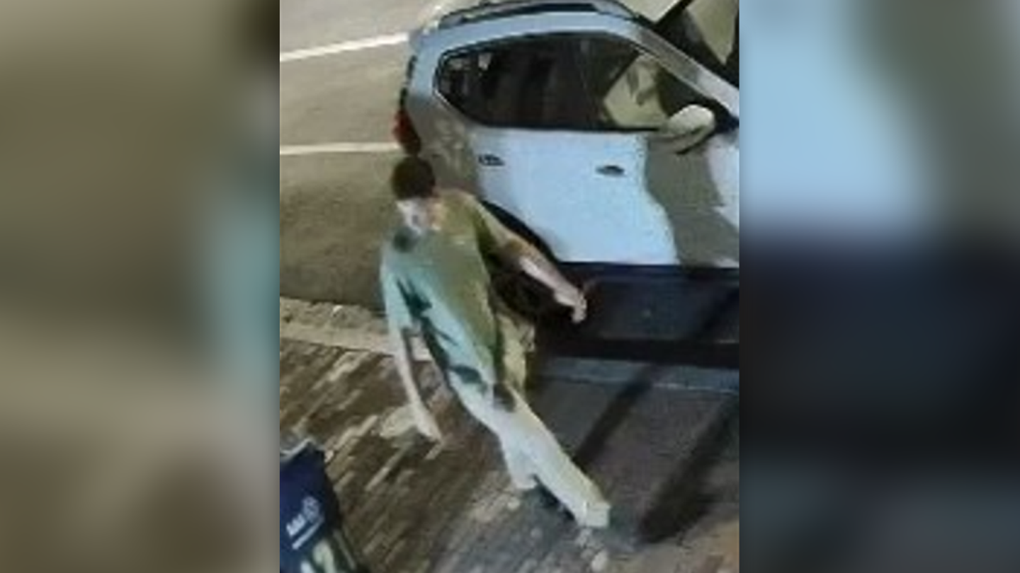 Συνελήφθη άνδρας που φέρεται να πέταξε βαρέλι μπύρας από το παράθυρο του διάσημου φούρνου Georgetown Cupcake