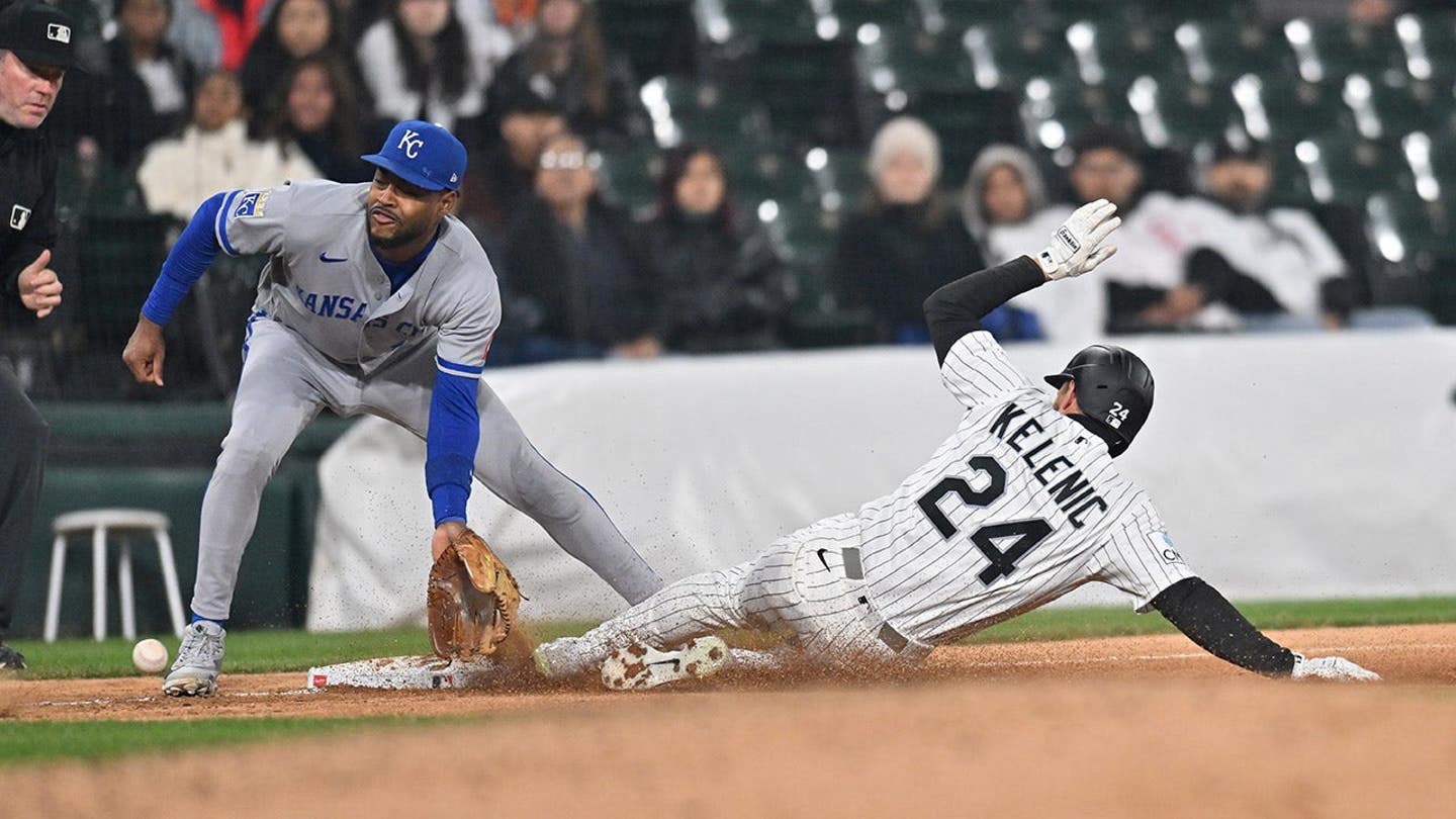 Aficionado al béisbol hospitalizado después de caer al bullpen visitante durante el juego White Sox