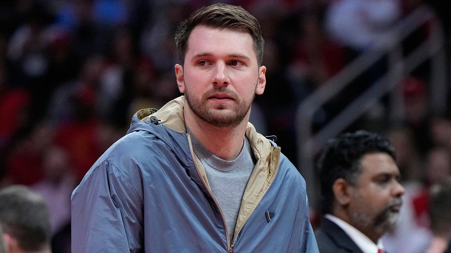 Luka Doncic, de los Lakers, planea pasar tiempo con sus hijos mientras está en medio de una batalla legal por jugar para Eslovenia.