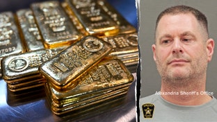 Ex-CIA officer found with over $40M in gold bars pleads guilty to $194M fraud