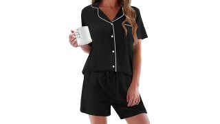 More than 1,000 shoppers bought this pajama set on Amazon last month — now it's 53% off