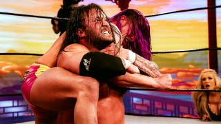 La estrella de la lucha libre profesional Killer Kross cuenta por qué le va tan bien en la Major League Wrestling