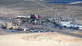 Final casino resort closure marks end of era for once-booming Nevada town