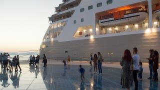 Massive new cruise ship unveils jaw-dropping outdoor theme park in middle of the ocean