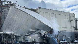 Washington paper mill chemical tank implodes, killing at least 1 and leaving 9 missing