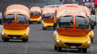 For the second straight year, Wienie 500 electrifies a hungry nation as Indy 500 appetizer
