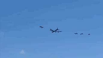 Air Force Global Strike Command flexes rare muscle with historic 8-ship display - Fox News