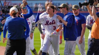 Yankees infielders collide, allowing Mets to score game-winning run in dramatic comeback - Fox News