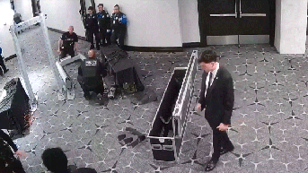 WHCA dinner breach shows 'luck' helped Secret Service avert disaster, experts say - Fox News