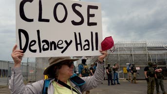 Dems toured ICE facility claiming dire conditions but snack revenue tells another story - Fox News