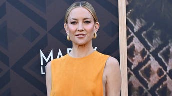 Fans go wild over Kate Hudson's daring yellow dress with deep side cutouts - Fox News