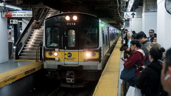 Amtrak fire snarls NYC commute, triggers NJ Transit and LIRR cancellations - Fox News