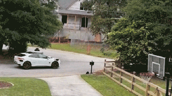Dozens of empty Waymos seen circling quiet neighborhood for weeks, video shows - Fox News