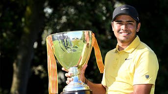 Unknown golfer goes from missing the cut to winning by staggering 14 shots in one week - Fox News