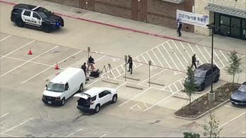 Texas gunman kills 2, wounds 3 during targeted business meetup: police