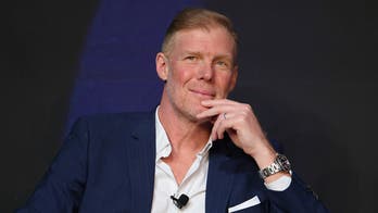 Alexi Lalas doesn't want to hear about Team USA pressure during home World Cup: 'Cry me a river'
