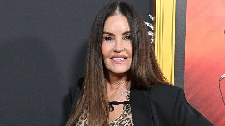 Janice Dickinson destaca la importancia de asistir al baile «Carousel of Hope»